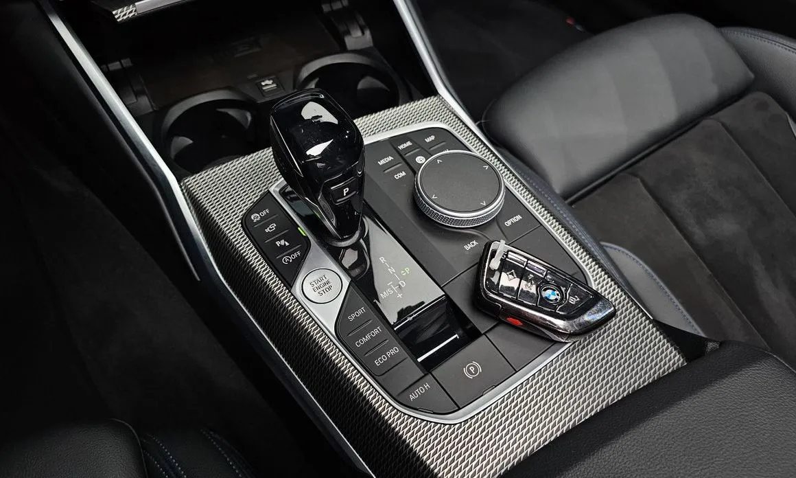 BMW 3-Series 2021 из KR, фото 10