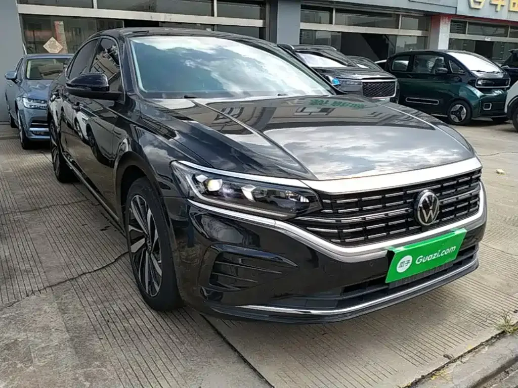 Volkswagen Passat — фото 10
