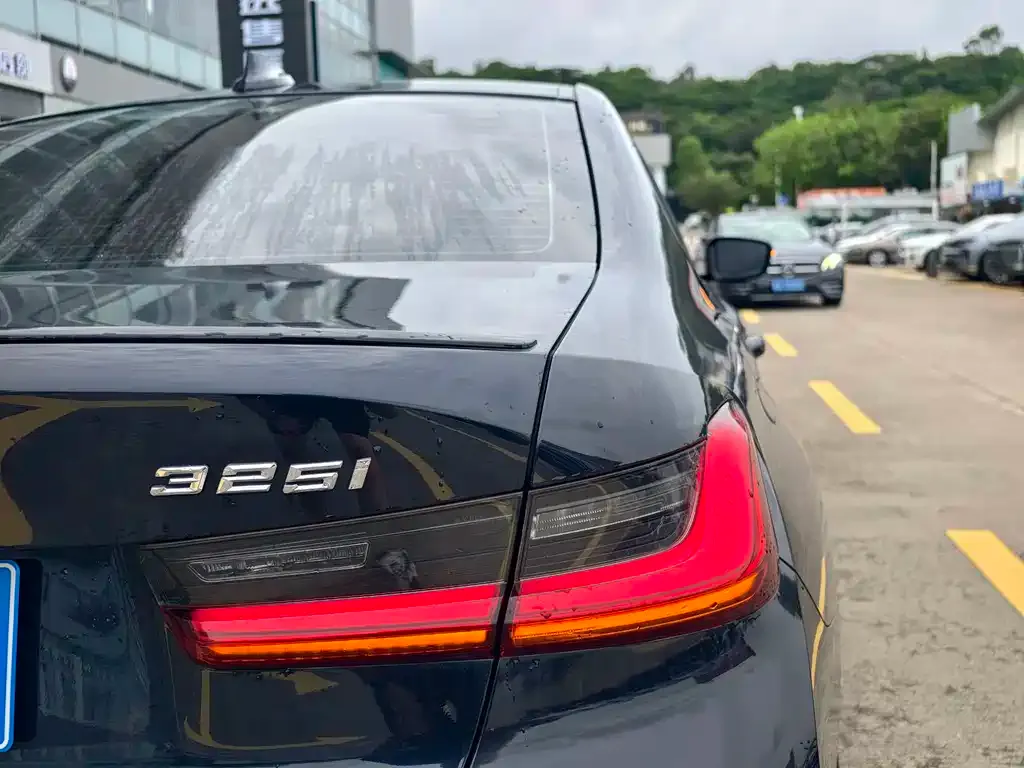 BMW 3 Series — фото 10