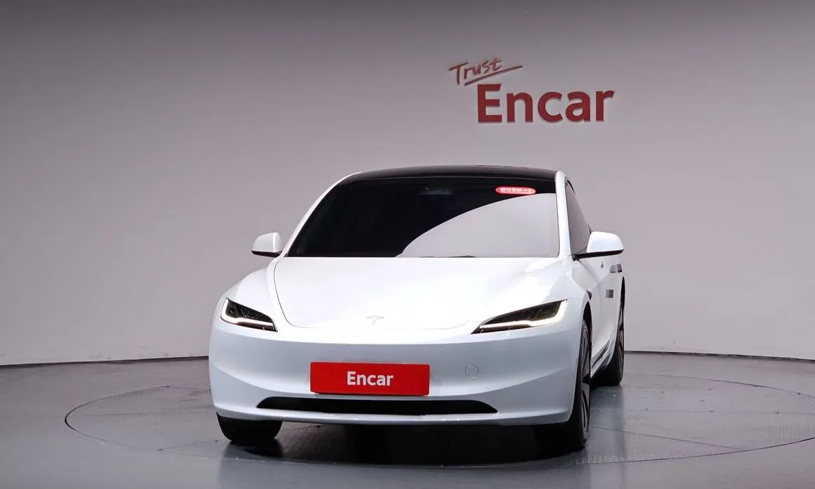 Tesla Model 3 — фото 4