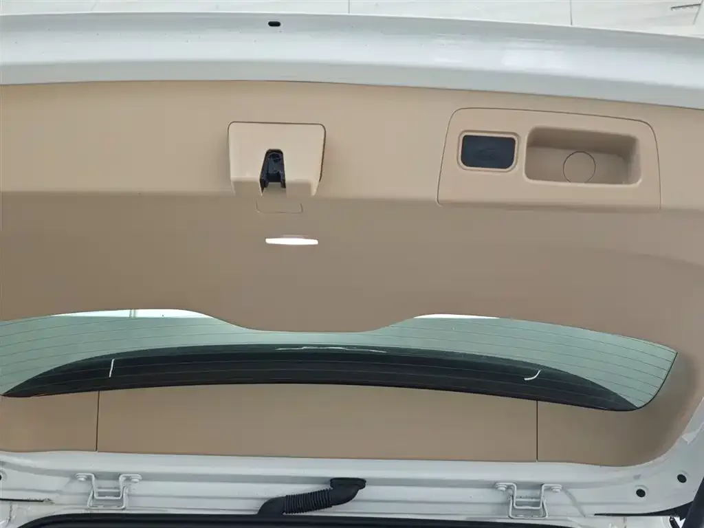 Buick GL8 Hybrid — фото 5