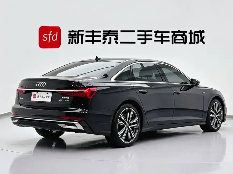 Audi A6L — фото 6
