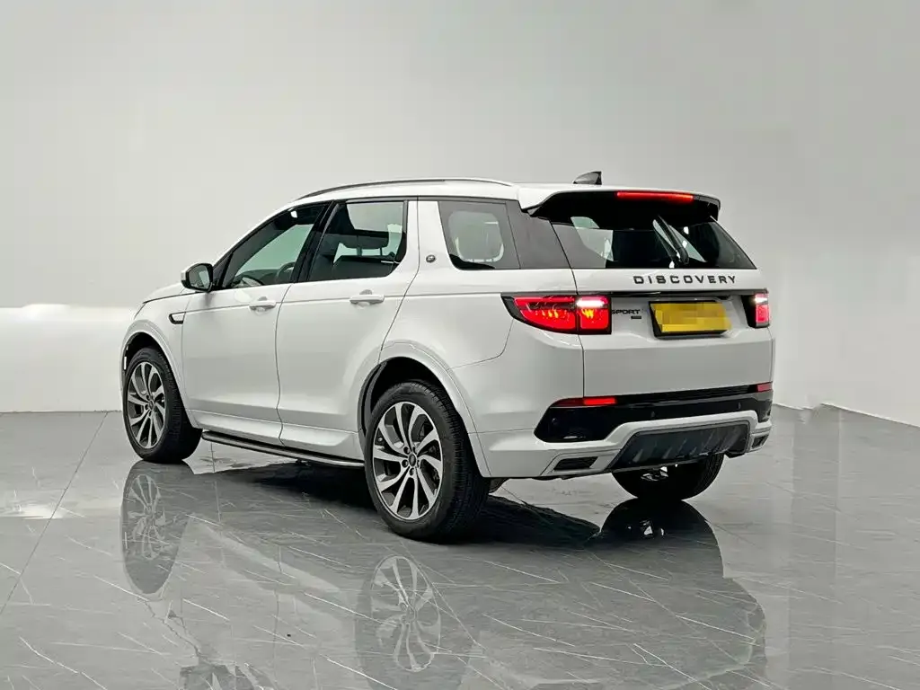 Land Rover Discovery Sport — фото 8