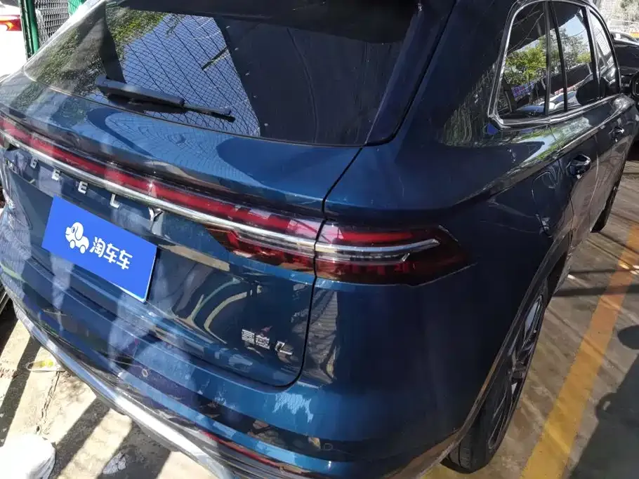 Geely Xingyue L — фото 10