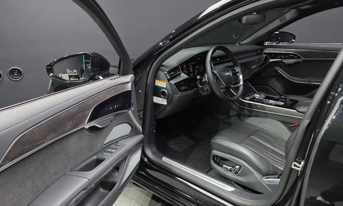 Audi A8 2021 из KR, фото 10