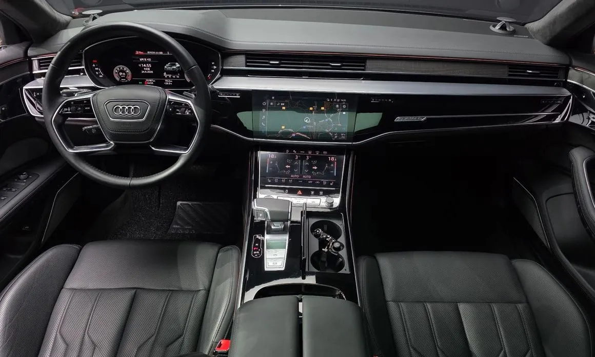 Audi A8 2021 из KR, фото 9