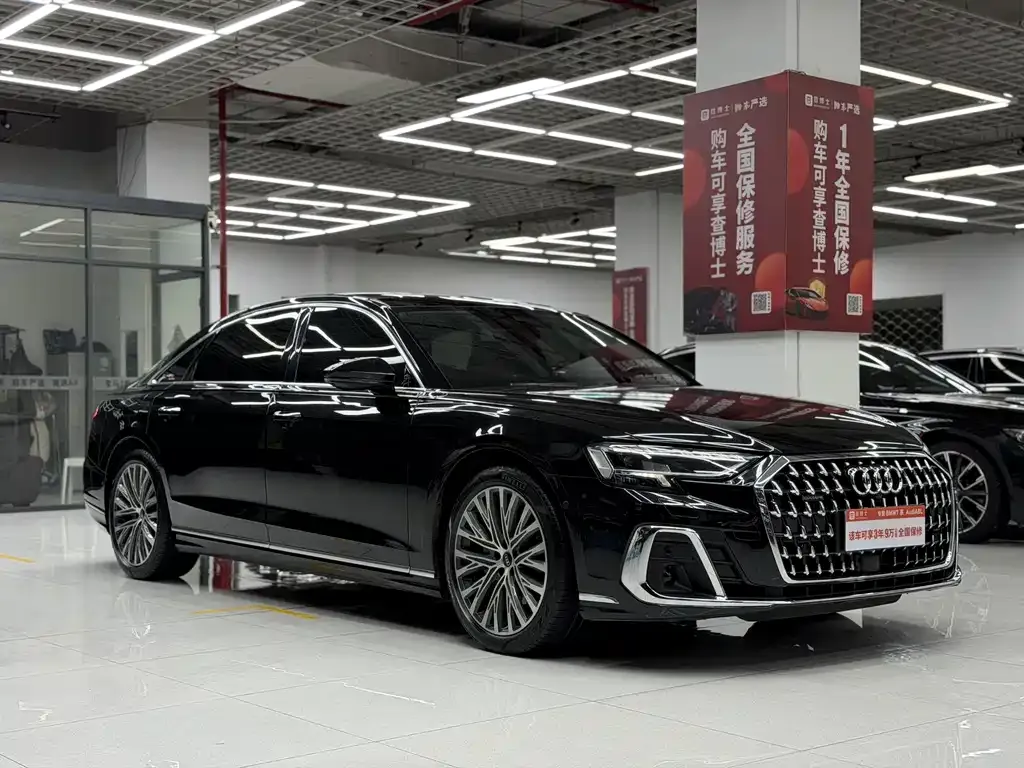 Audi A8 — фото 9