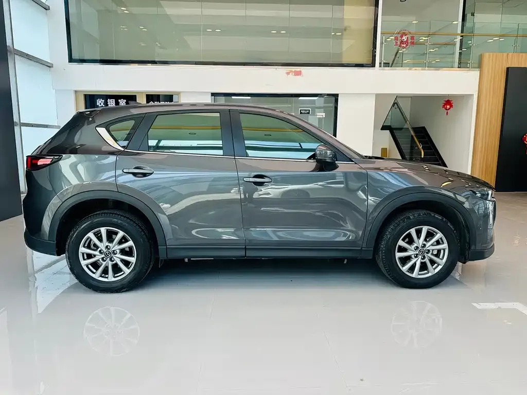 Mazda CX-5 — фото 8