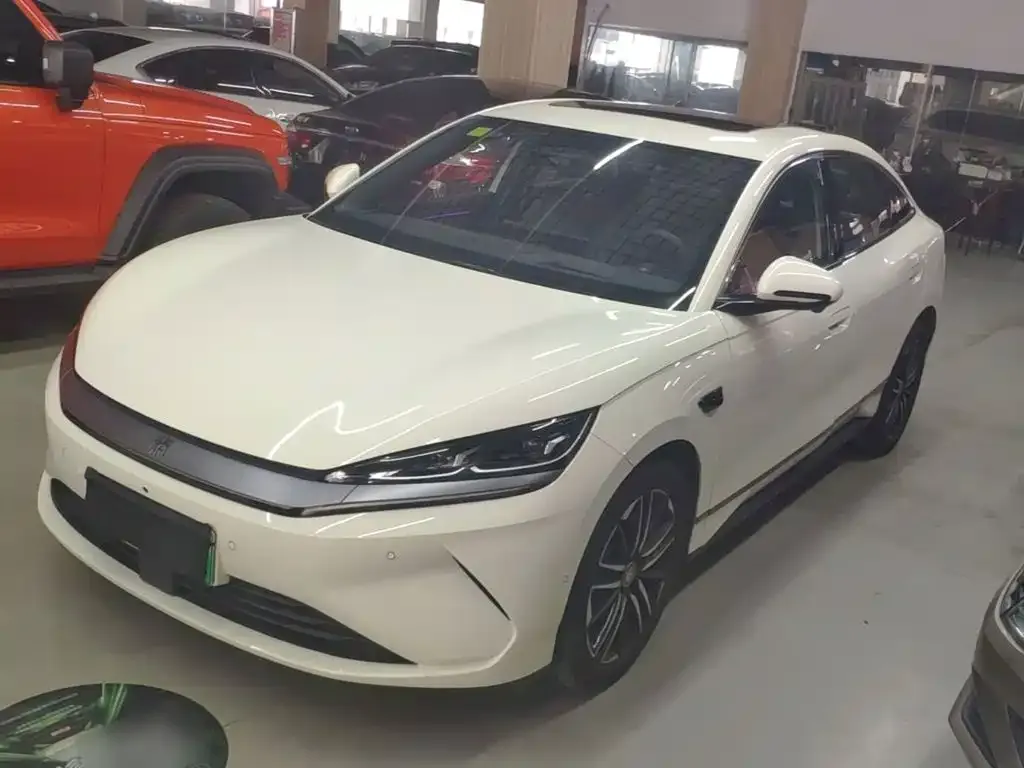 BYD Qin L — фото 4
