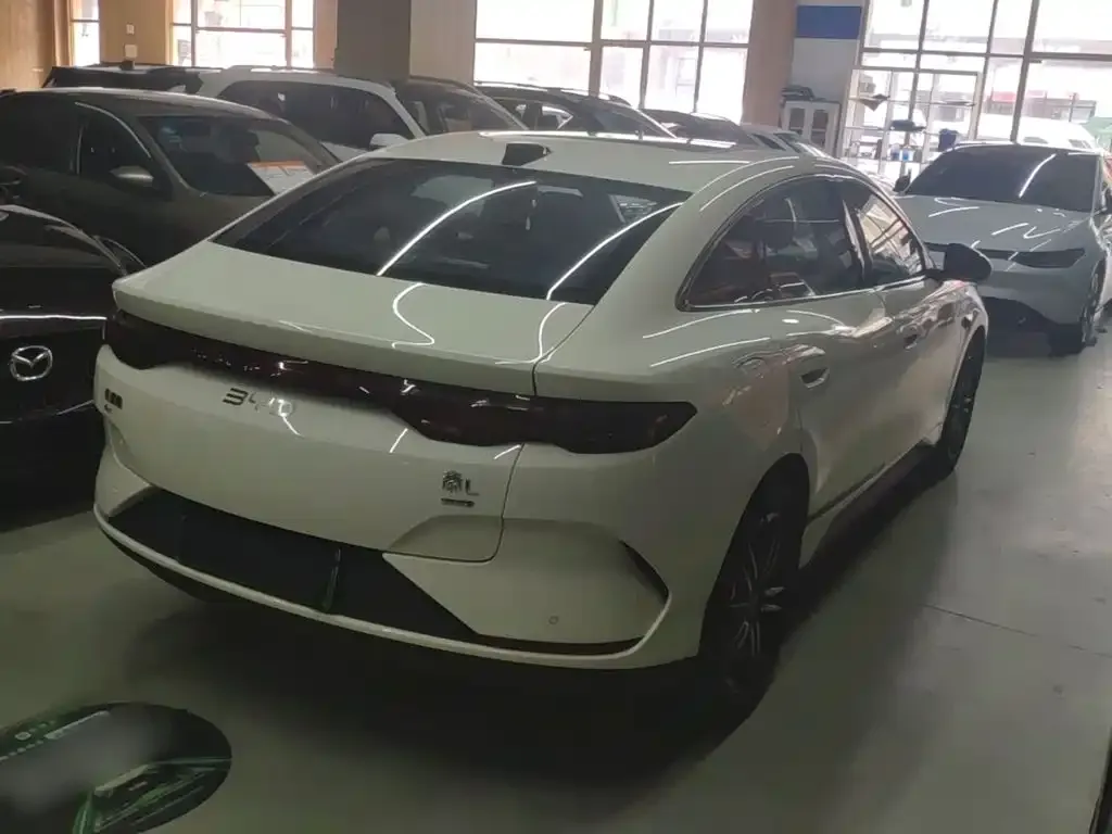 BYD Qin L — фото 2