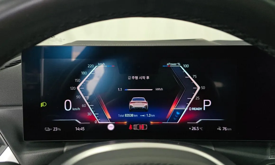 BMW i4 — фото 3