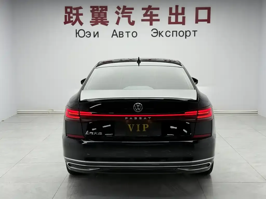 Volkswagen Passat — фото 2