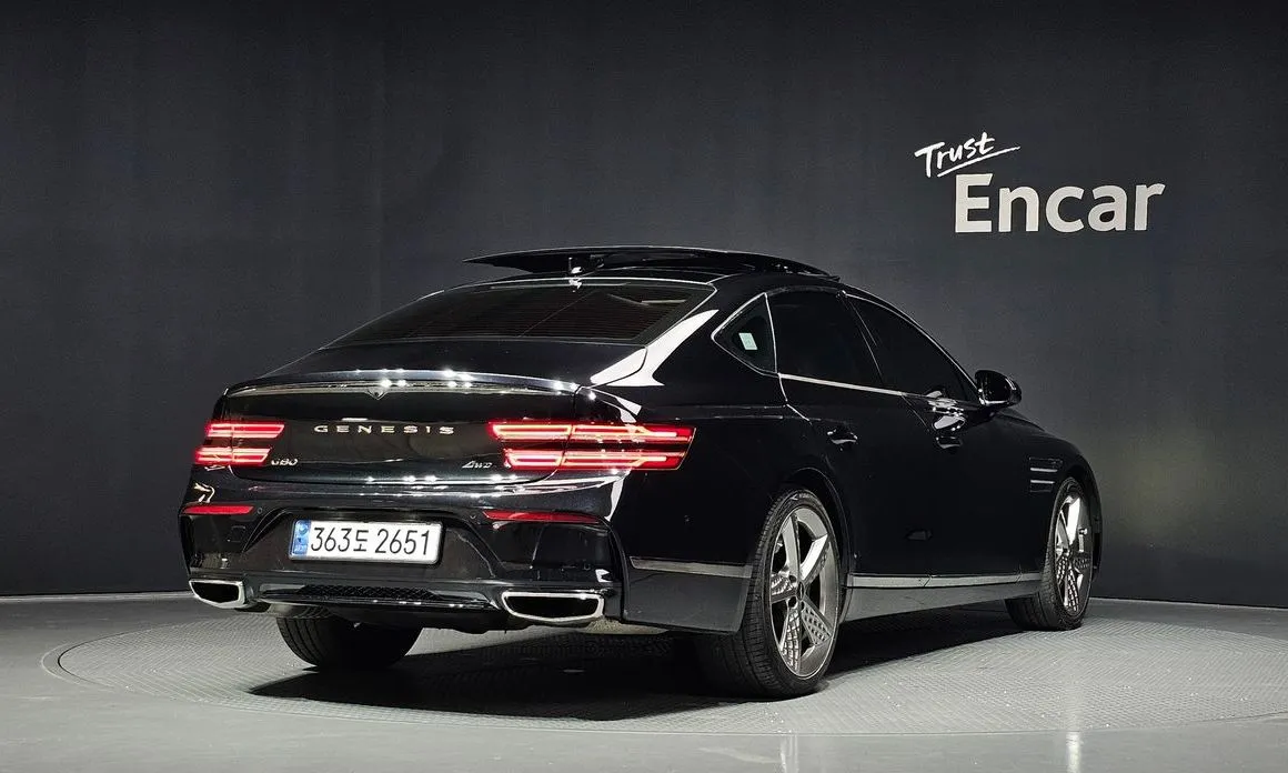 Genesis G80 — фото 10