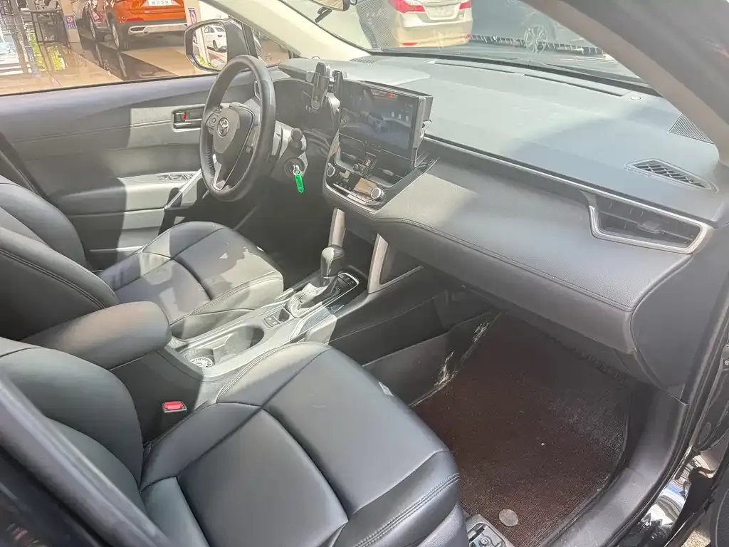 Toyota Frontlander 2024 из CN, фото 4