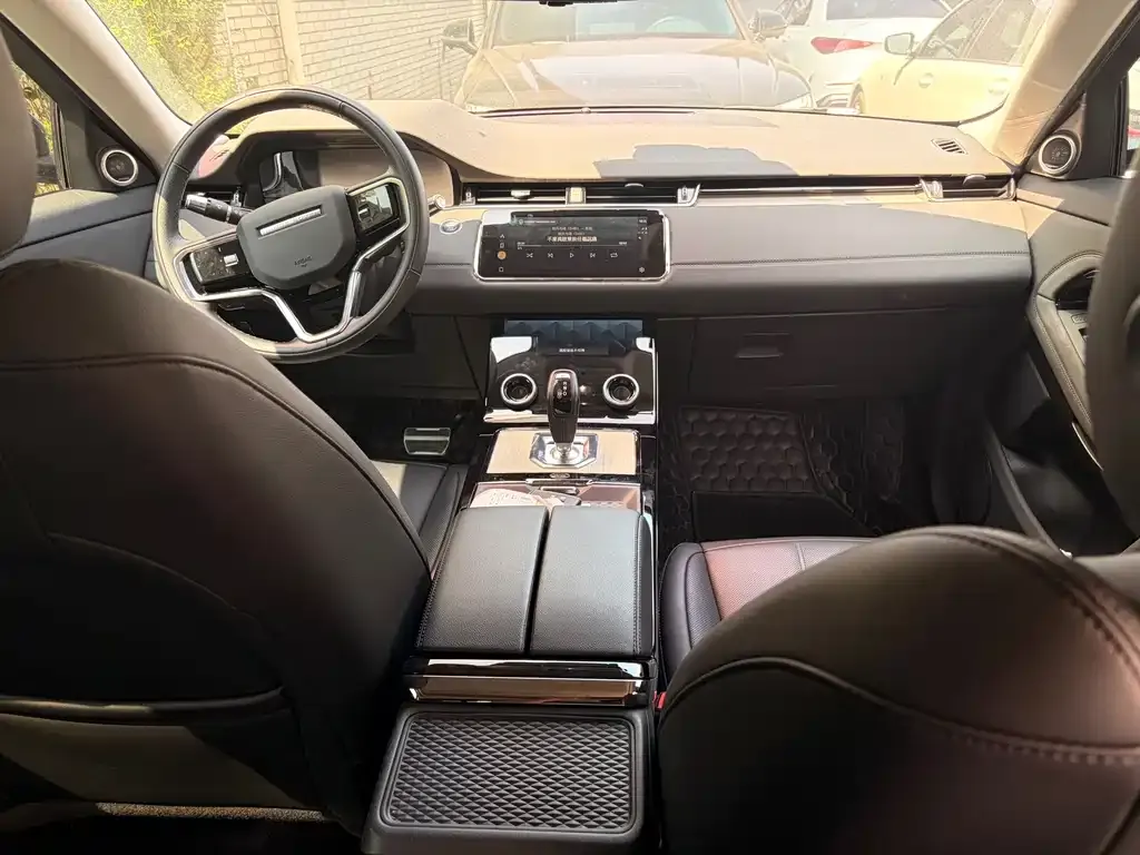 Land Rover Evoque — фото 3