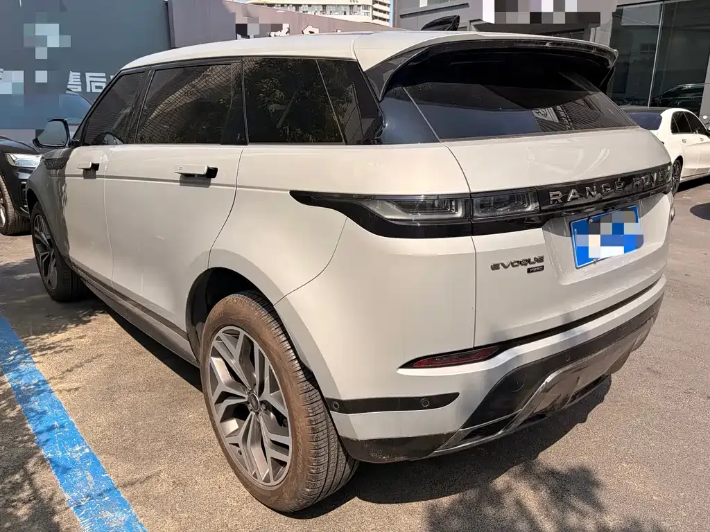 Land Rover Evoque — фото 7
