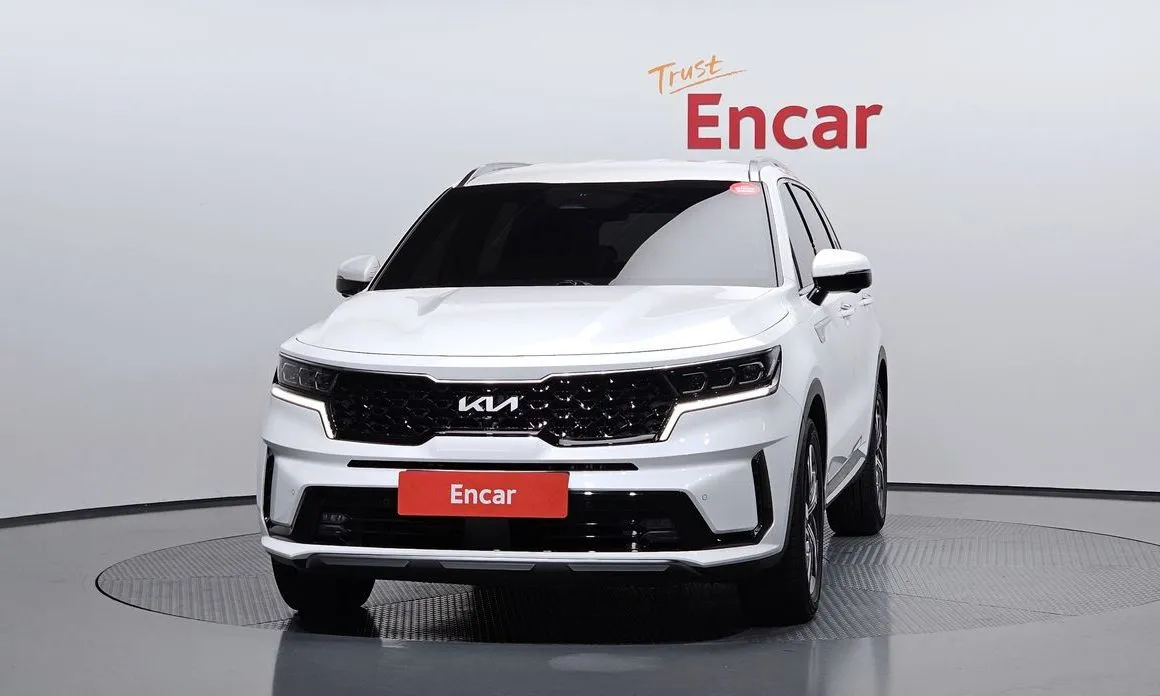 Kia Sorento — фото 5