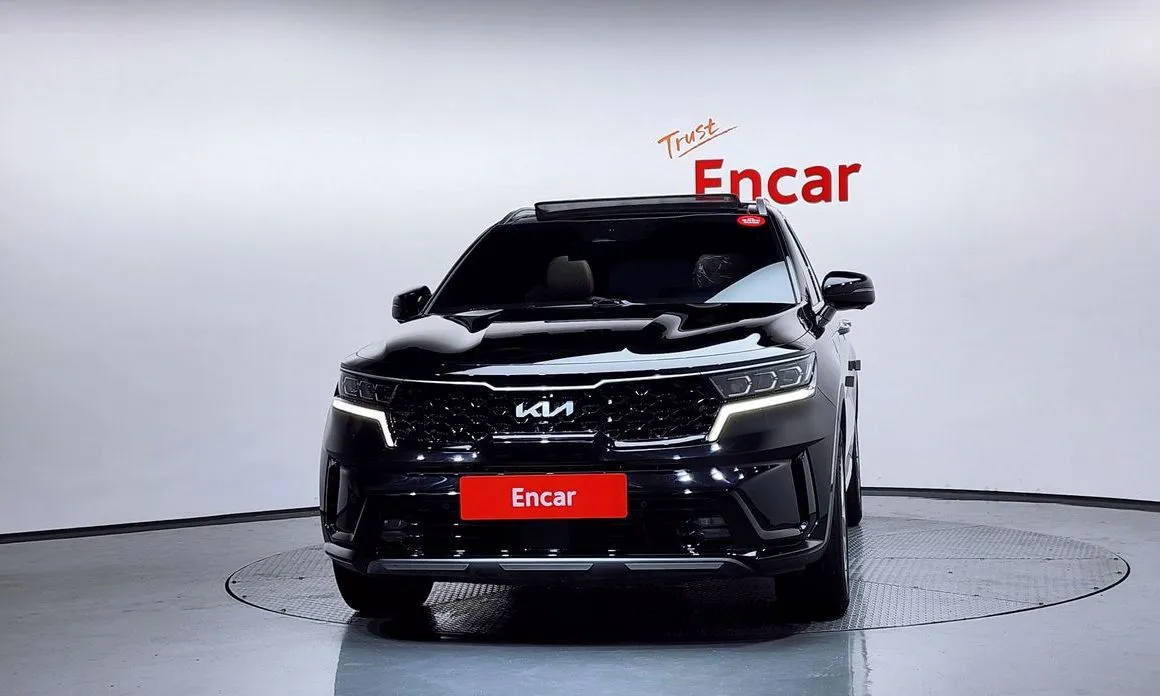 Kia Sorento — фото 8