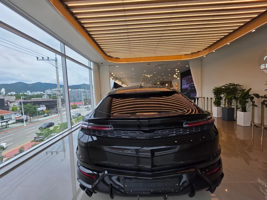 Lamborghini Urus 2026 из KR, фото 7
