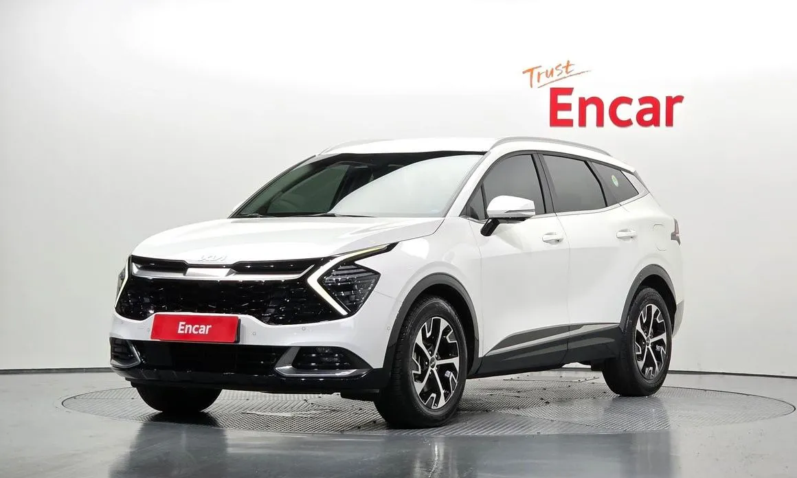 Kia Sportage — фото 1
