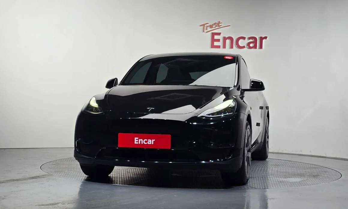Tesla Model Y 2024 из KR, фото 2