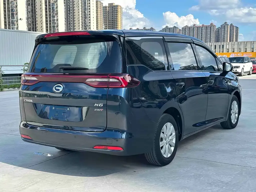 GAC Motor Trumpchi M6 — фото 10