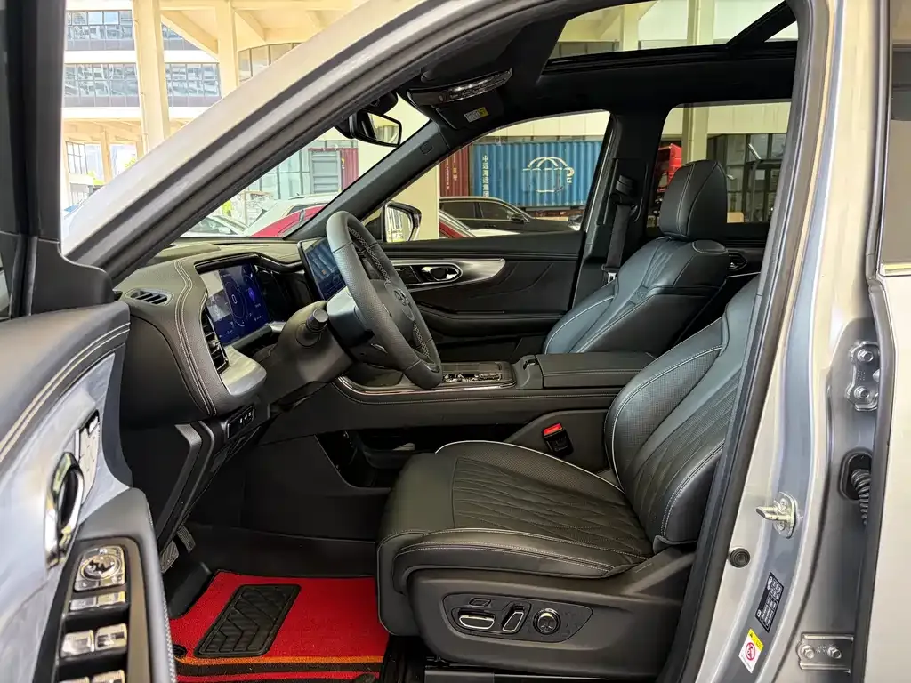 GAC Motor Trumpchi GS8 — фото 7