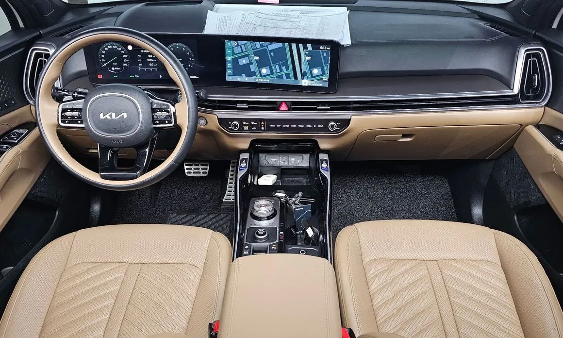 Kia Sorento — фото 10