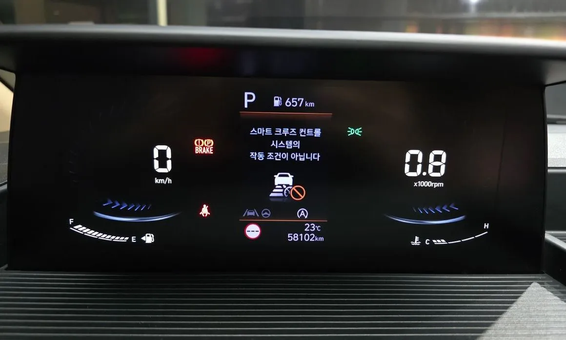 Hyundai Staria — фото 2