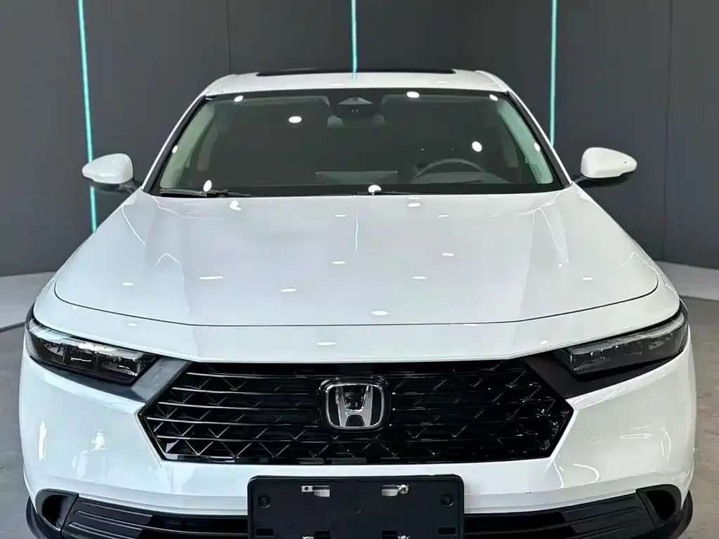 Honda Accord — фото 3