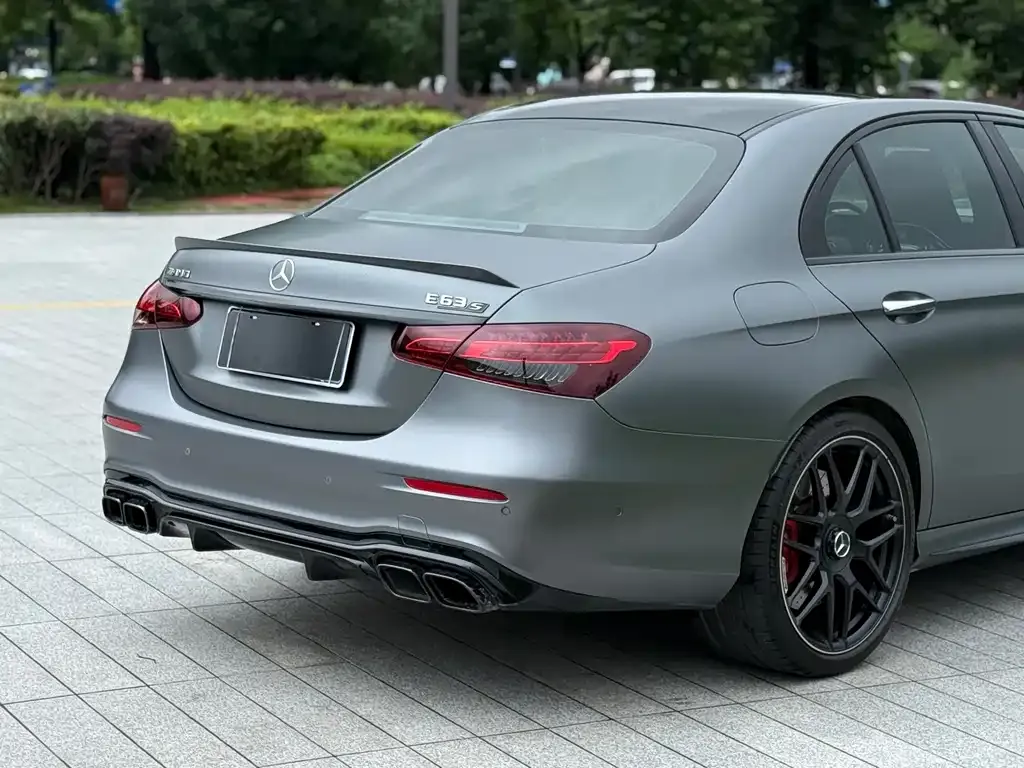 Mercedes-Benz E-Class AMG — фото 6