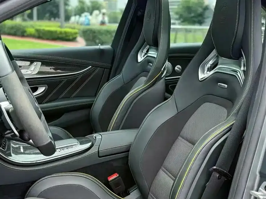Mercedes-Benz E-Class AMG — фото 9
