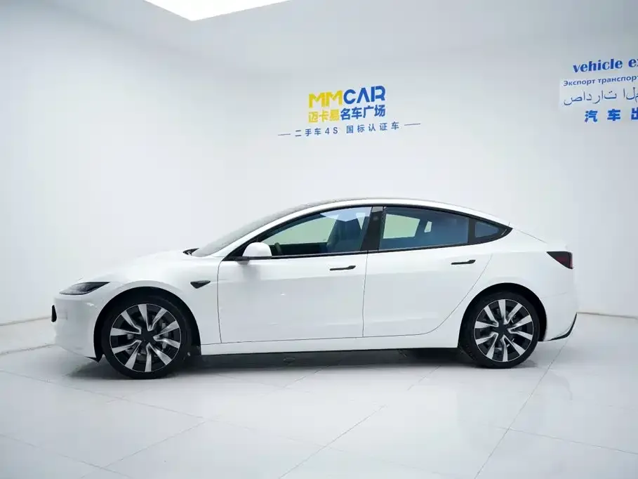 Tesla Model 3 — фото 4