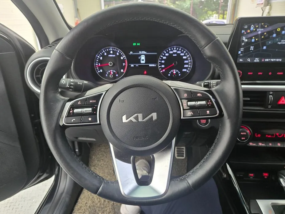 Kia K3 2023 из KR, фото 7