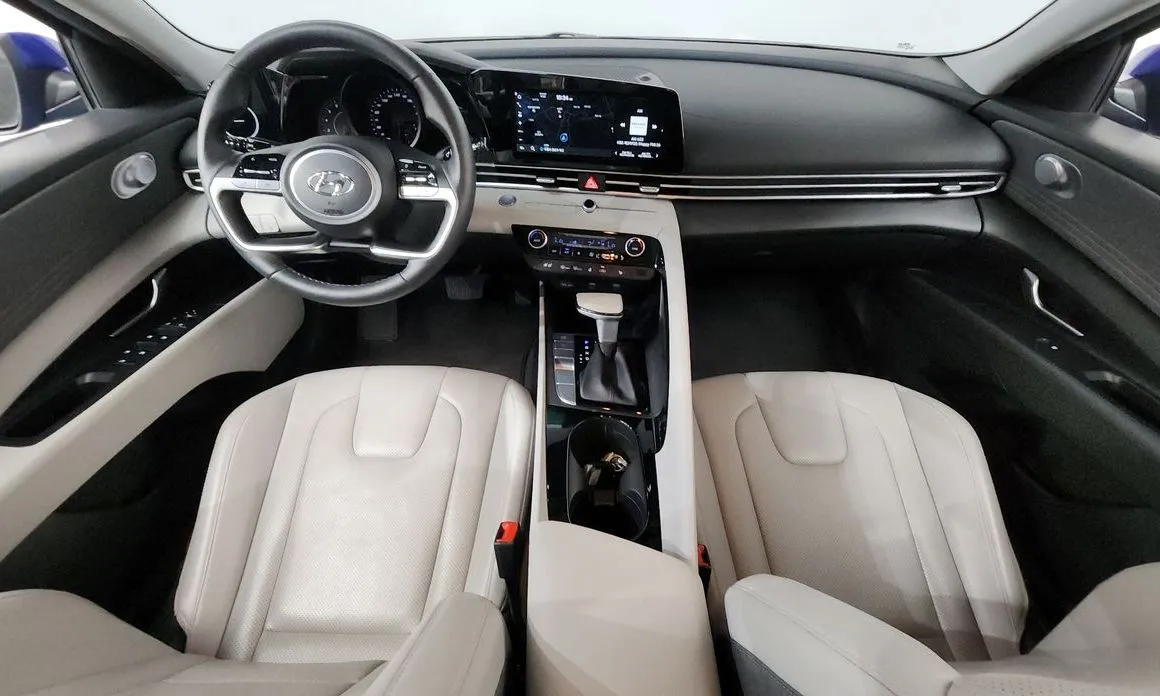 Hyundai AVANTE — фото 9