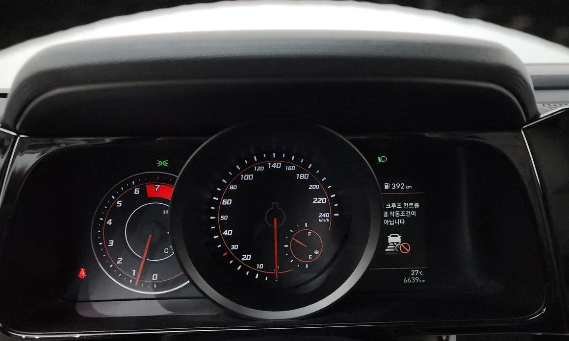 Hyundai AVANTE — фото 7
