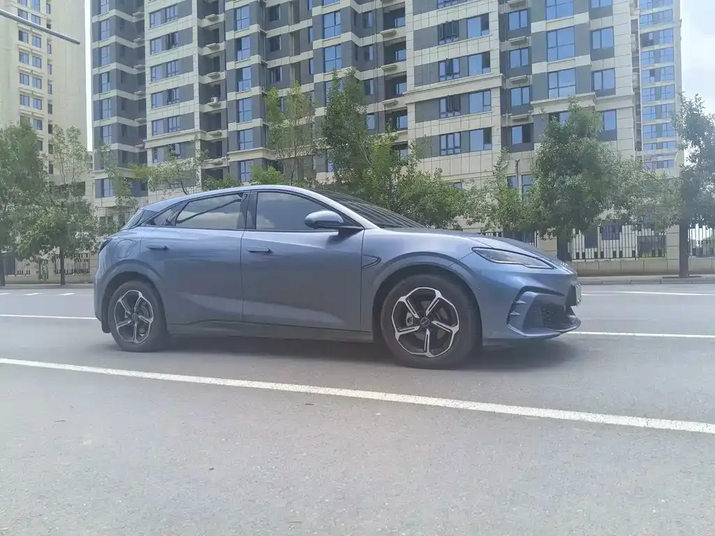 BYD Seal 06GT — фото 8