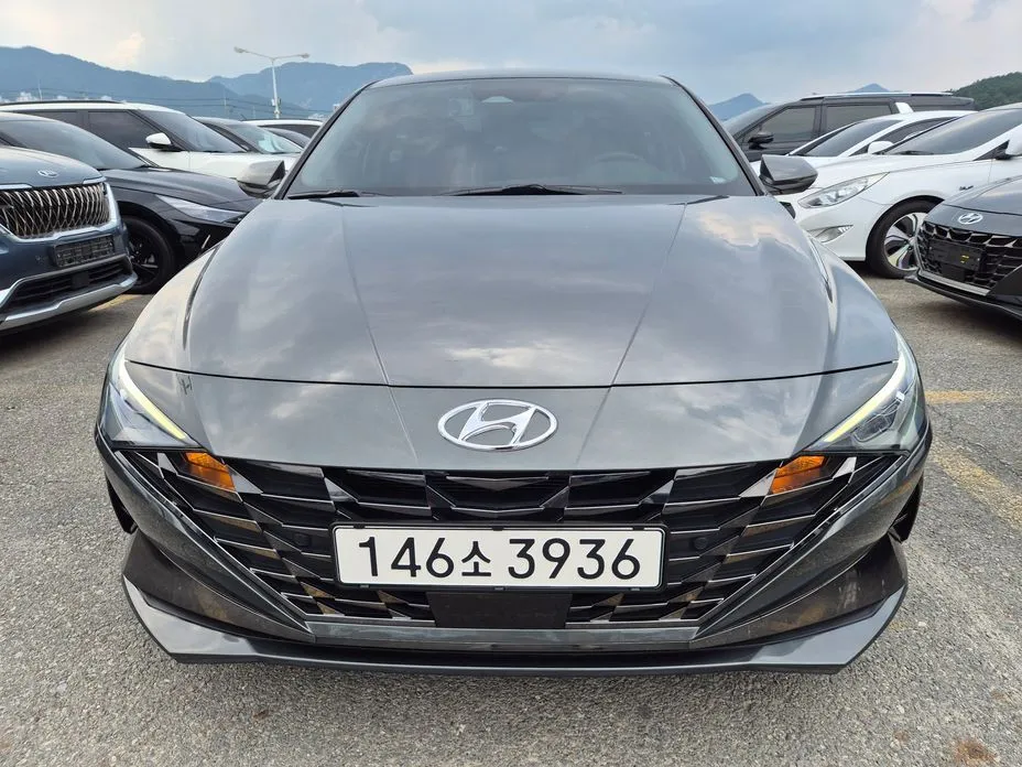 Hyundai AVANTE — фото 1