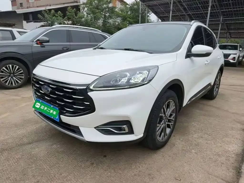 Ford Escape 2023 из CN, фото 8