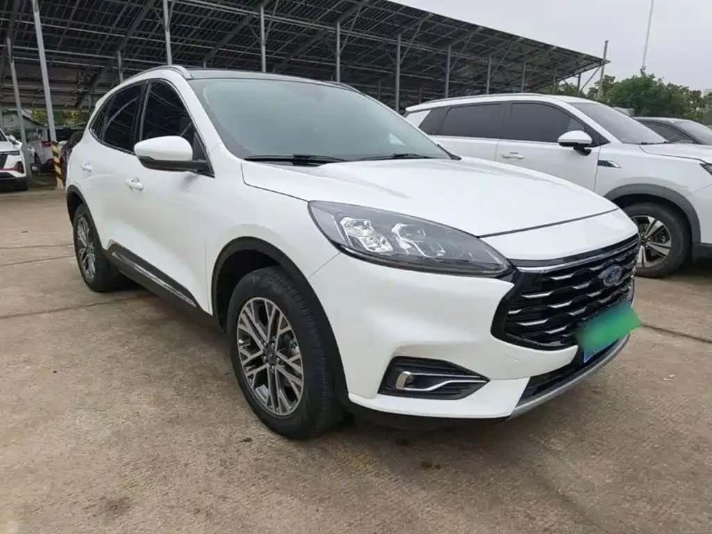 Ford Escape 2023 из CN, фото 5