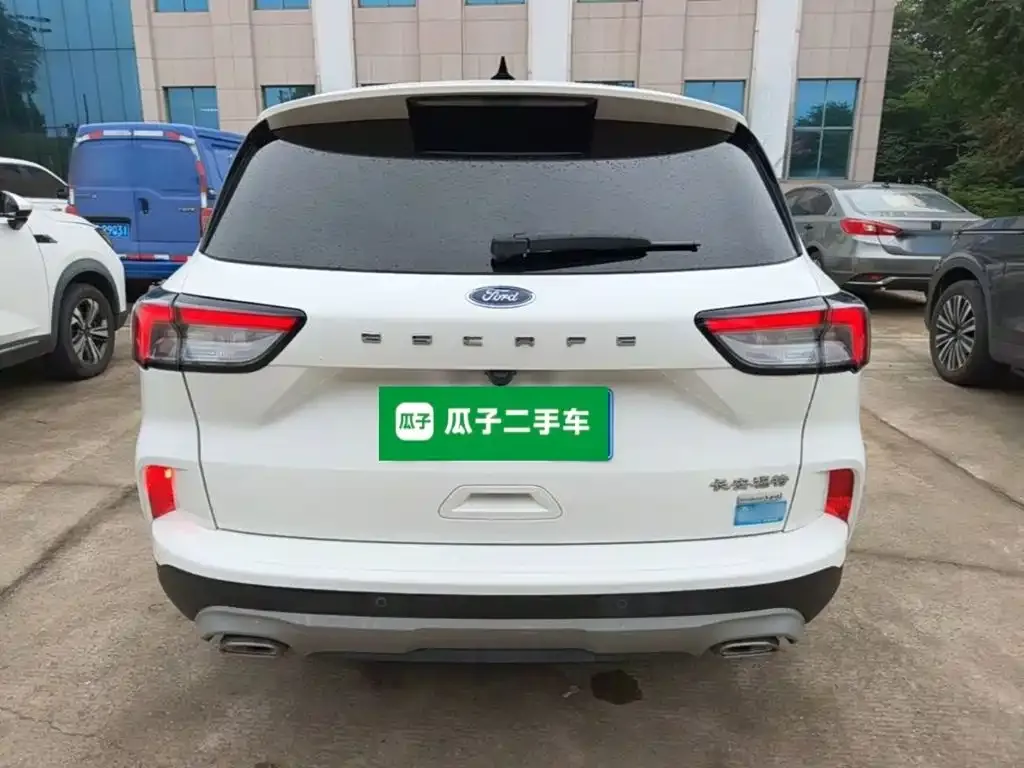Ford Escape 2023 из CN, фото 10