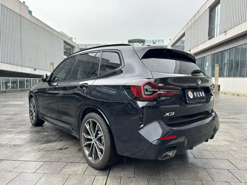 BMW X3 — фото 9