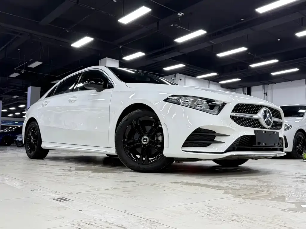 Mercedes-Benz A-Class — фото 4