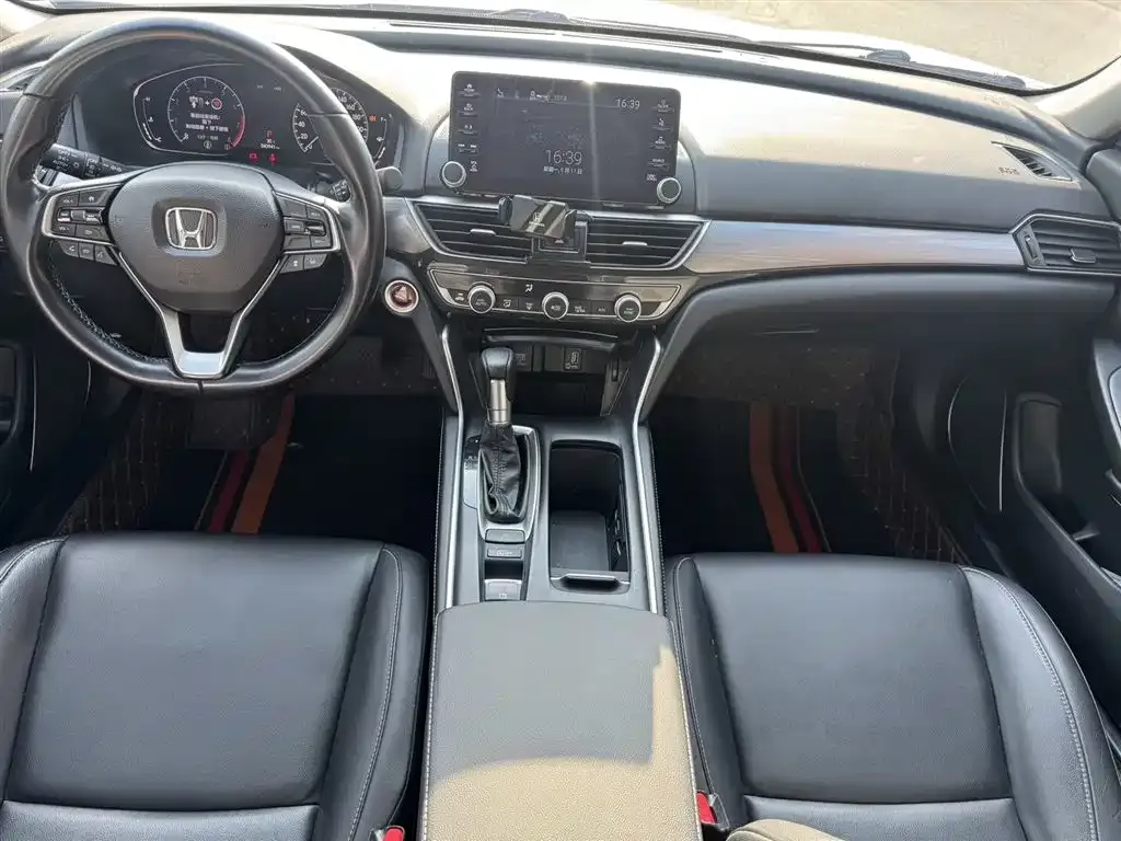 Honda Inspire — фото 5