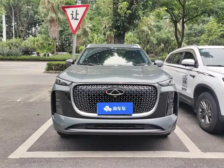 Chery Tiggo 8 PLUS — фото 9