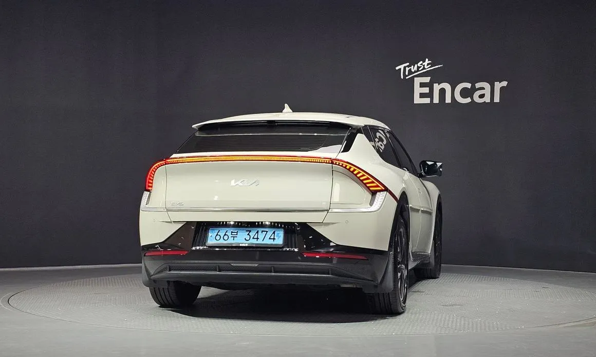 Kia EV6 — фото 4