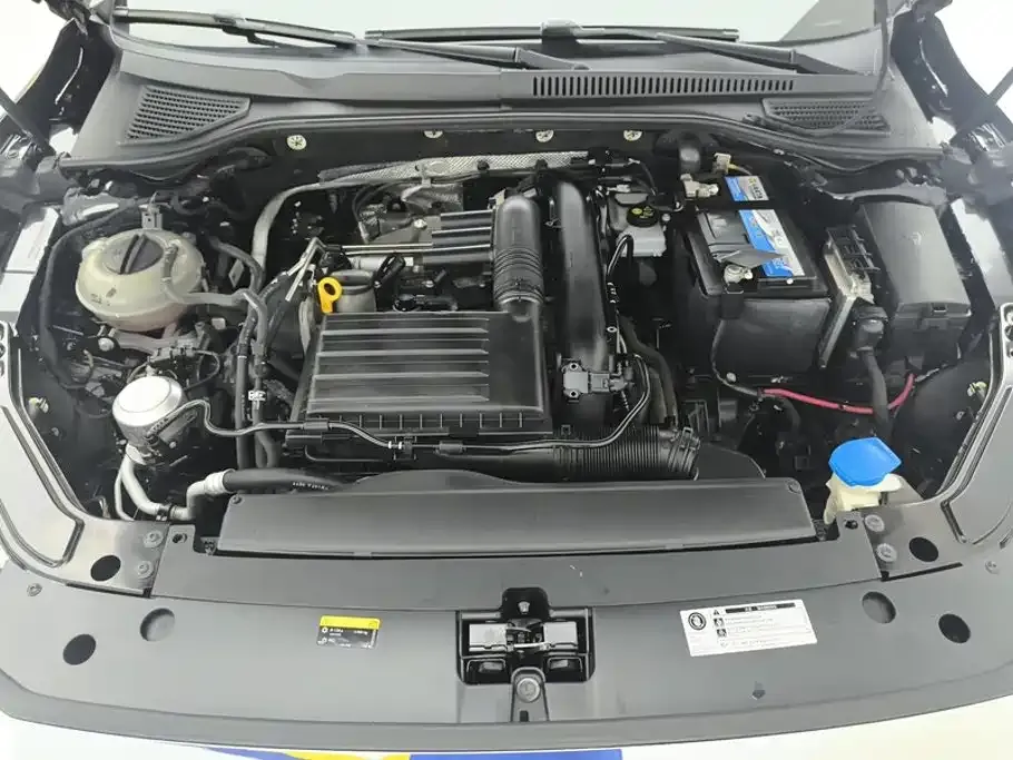 Volkswagen Passat 2021 из CN, фото 10
