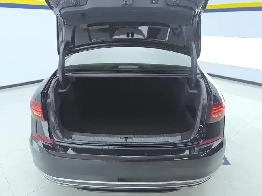 Volkswagen Passat 2021 из CN, фото 8