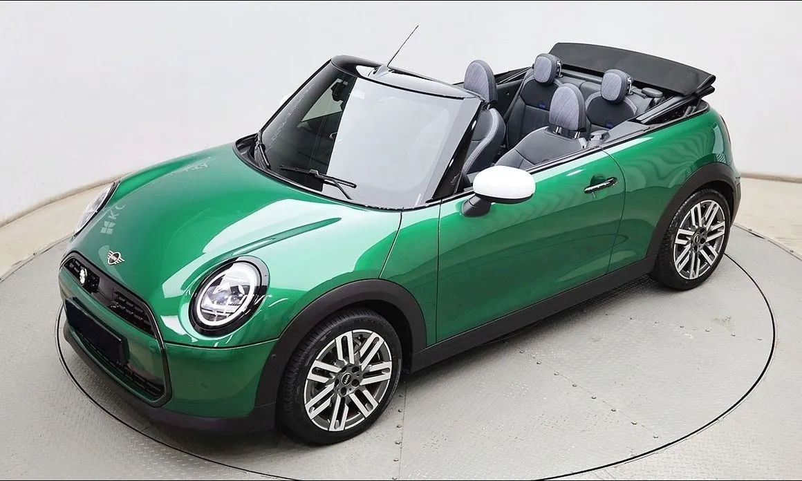 Mini Cooper Convertible — фото 1