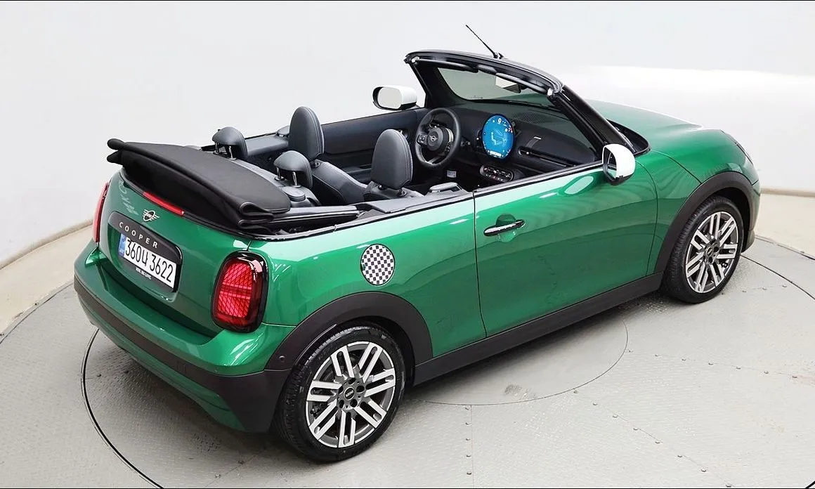 Mini Cooper Convertible — фото 3